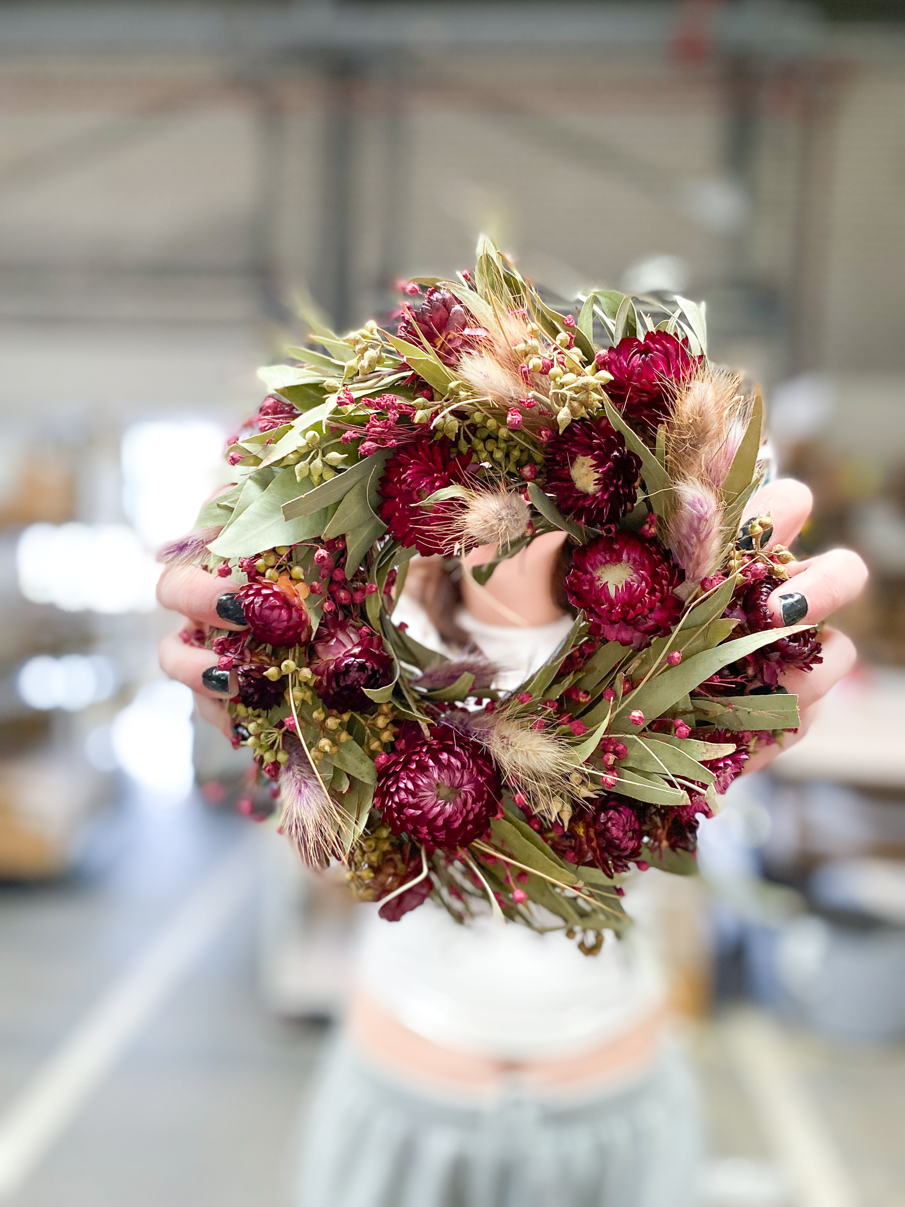 Isabelle wreath 0246 345 5