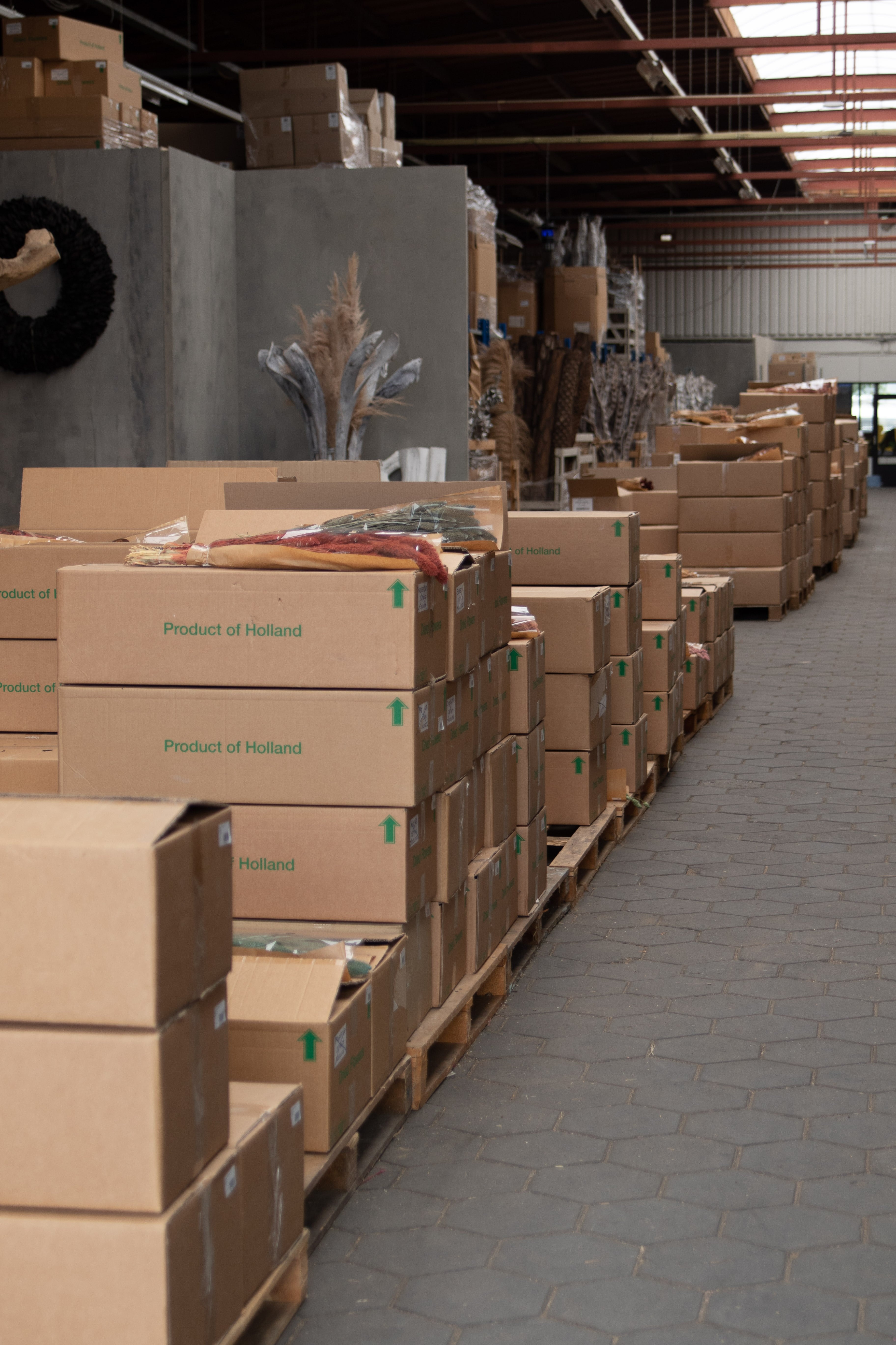 Sales warehouse 12